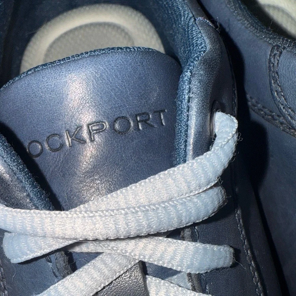 👟⚙️ ROCKPORT‎ Leather Sneakers | Navy Blue Low-Top Travel Comfort | Men's Sz 10